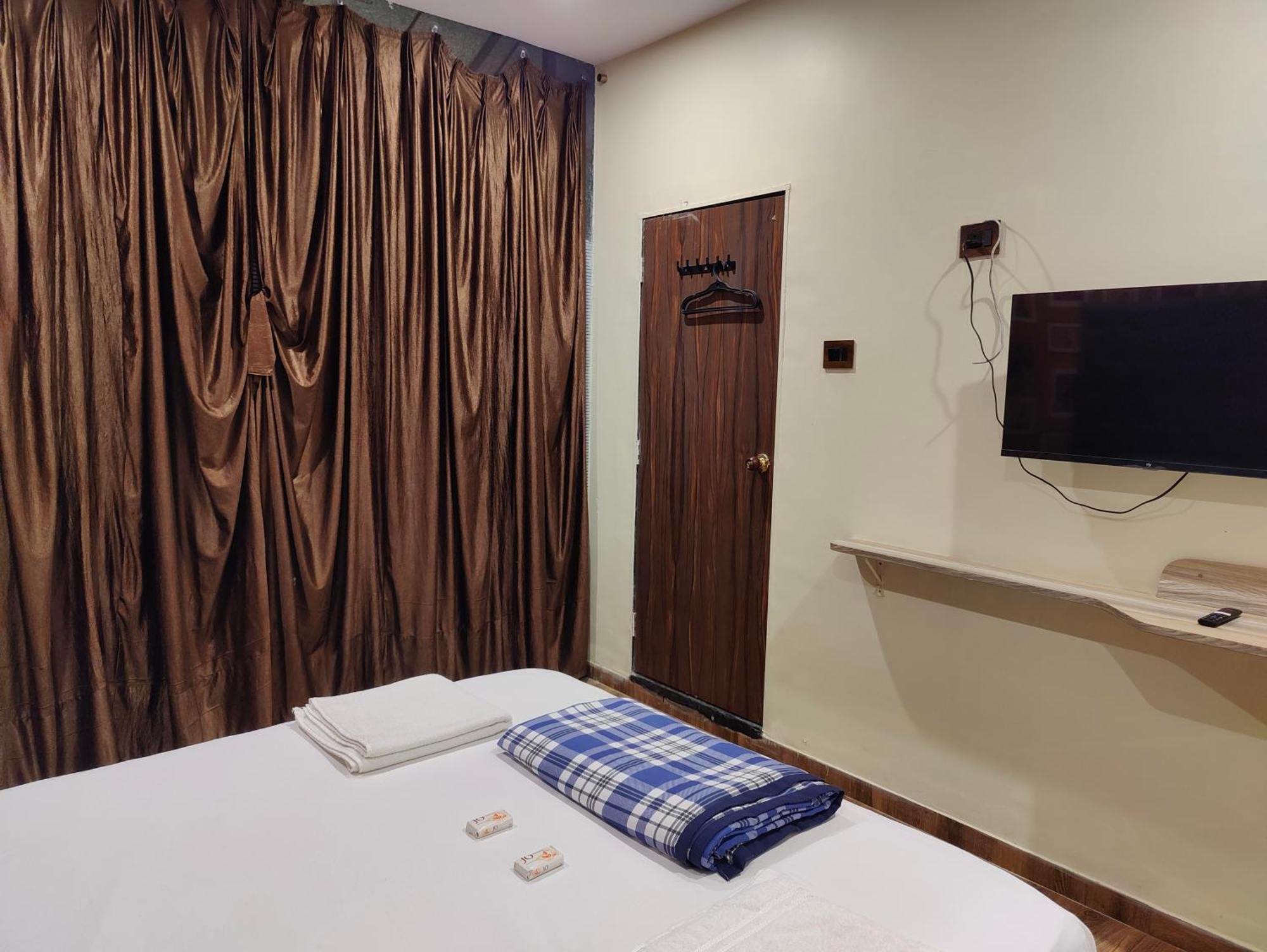 Hotel Garden View Inn - Near Nesco Mumbai Luaran gambar